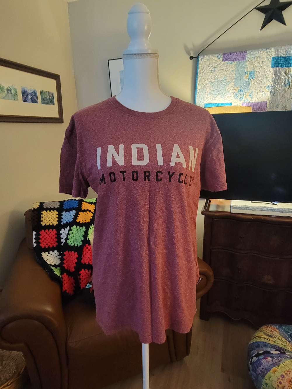 Men’s Heather Maroon Graphic Tee